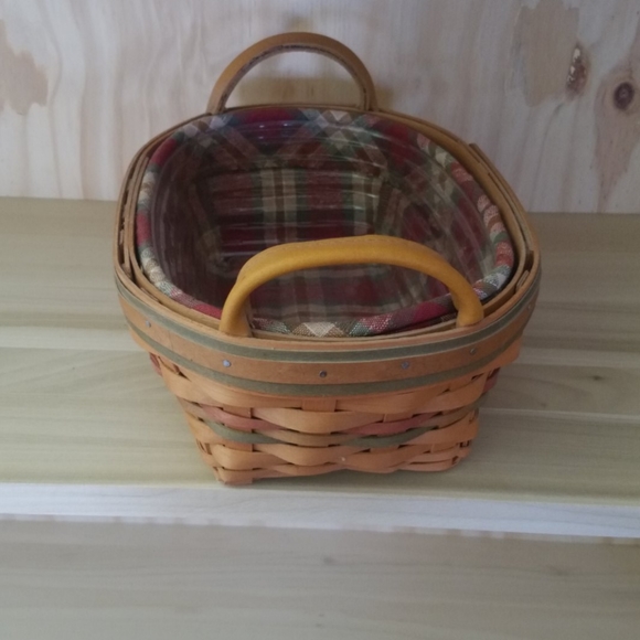 EUC, 2001 Autumn Reflections basket - Picture 2 of 4